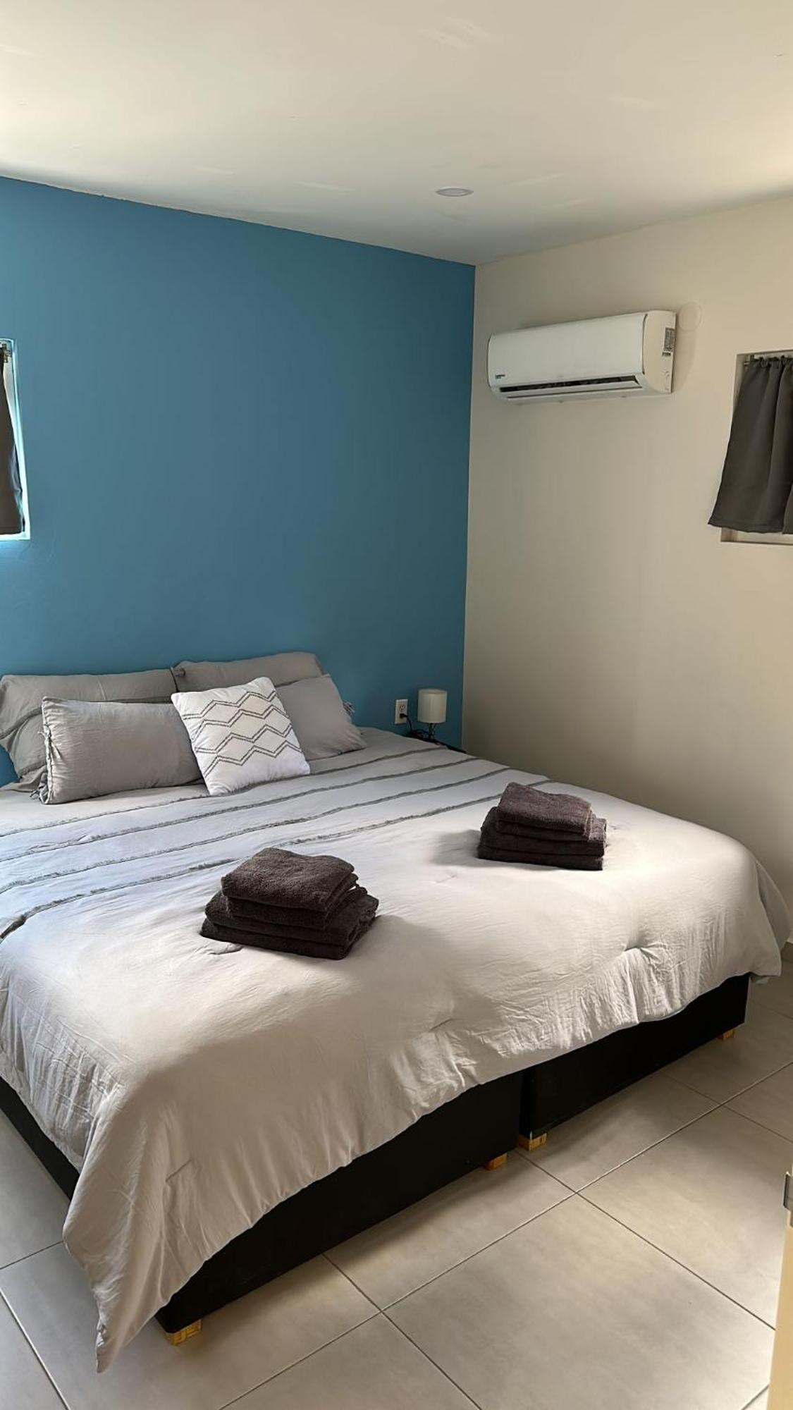 Windmill Apartments Curacao يلمستاد المظهر الخارجي الصورة