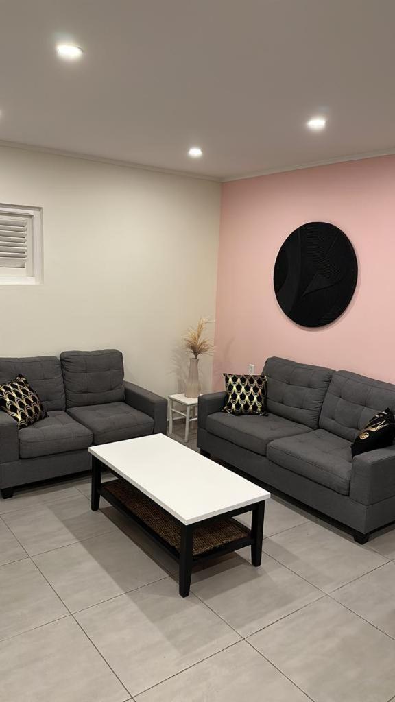 Windmill Apartments Curacao يلمستاد المظهر الخارجي الصورة